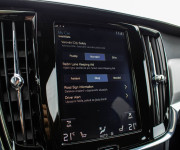 Volvo V90 D4 2.0L R-Design A/T