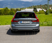 Volvo V90 D4 2.0L R-Design A/T