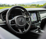 Volvo V90 D4 2.0L R-Design A/T