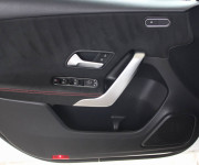 Mercedes-Benz A trieda 180 /T, 100kW, A7, AMG Line