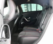 Mercedes-Benz A trieda 180 /T, 100kW, A7, AMG Line