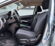 Mazda 2 1.3i CE