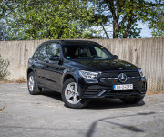 Mercedes-Benz GLC SUV 300e 4Matic, AMG, Night, Pano, Burmester, Webasto, Nelakované, R20