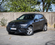Mercedes-Benz GLC SUV 300e 4Matic, AMG, Night, Pano, Burmester, Webasto, Nelakované, R20