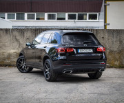 Mercedes-Benz GLC SUV 300e 4Matic, AMG, Night, Pano, Burmester, Webasto, Nelakované, R20