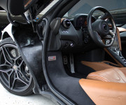 McLaren 720S 4.0 Twin Turbo V8, Launch Edition, (530kw)