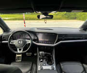 Volkswagen Touareg 3.0 V6 TDI SCR 286k R-Line 4Motion Tiptronic