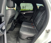 Volkswagen Touareg 3.0 V6 TDI SCR 286k R-Line 4Motion Tiptronic