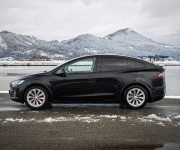 Tesla Model X 90D Ludicrous 700PS 7 miest, Free Supercharger SC01, SOH 98%, CCS adaptér