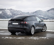 Tesla Model X 90D Ludicrous 700PS 7 miest, Free Supercharger SC01, SOH 98%, CCS adaptér