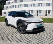Toyota bZ4X BEV 71,4 kWh Executive AWD XMODE