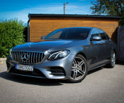 Mercedes-Benz E trieda Sedan 220 d 4MATIC A/T, 143kW, A9 E53 Optic