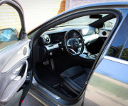 Mercedes-Benz E trieda Sedan 220 d 4MATIC A/T, 143kW, A9 E53 Optic
