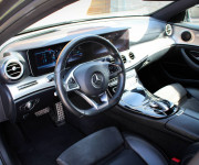 Mercedes-Benz E trieda Sedan 220 d 4MATIC A/T, 143kW, A9 E53 Optic
