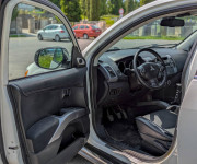 Mitsubishi Outlander 2.2 DI-D (177k) Intense+