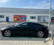 Tesla Model S P85d performance Free supercharging