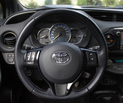 Toyota Yaris 1.5 Hybrid CVT Automat