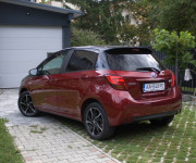 Toyota Yaris 1.5 Hybrid CVT Automat