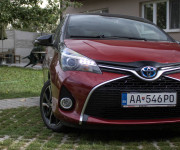 Toyota Yaris 1.5 Hybrid CVT Automat