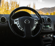 Nissan Qashqai 1.6i Acenta 4x2 (EU5)