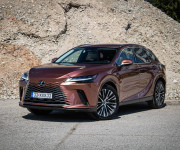 Lexus RX 350h Luxury, 1. Majiteľ, Slovenské, Nelakované, vo fólii, Medená sonic, DPH