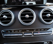 Mercedes-Benz C trieda Sedan 220 d A/T