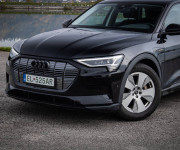 Audi E-tron 55 quattro, webasto, vzduchový podvozok, ťažné, DPH, SOH 87%
