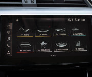 Audi E-tron 55 quattro, webasto, vzduchový podvozok, ťažné, DPH, SOH 87%