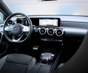 Mercedes-Benz A trieda 180 d /T AMG Line