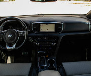 Kia Sportage Spotage 2.0 CRDi 136kW 4x4, slovenské, 2. majiteľ, nelakované