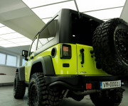 Jeep Wrangler Rubicon Custom 2.8 CRD A/T, Slovenské, TOP STAV, keramika