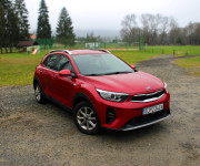 Kia Stonic 1.2 D-CVVT Silver
