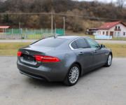 Jaguar XE 2.0 I4D Prestige AT