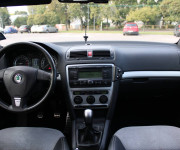 Škoda Octavia Combi 2.0 TDI RS