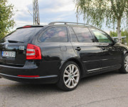 Škoda Octavia Combi 2.0 TDI RS