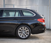 BMW Rad 5 Touring 520d Luxury Line, Pano, Ťažné, ambient, nové brzdy, olej v ZF