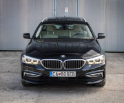 BMW Rad 5 Touring 520d Luxury Line, Pano, Ťažné, ambient, nové brzdy, olej v ZF