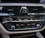 BMW Rad 5 Touring 520d Luxury Line, Pano, Ťažné, ambient, nové brzdy, olej v ZF