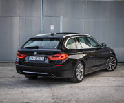 BMW Rad 5 Touring 520d Luxury Line, Pano, Ťažné, ambient, nové brzdy, olej v ZF