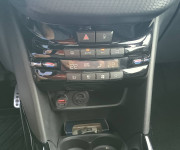 Peugeot 2008 1.6 BlueHDi S&S 100 Allure