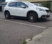 Peugeot 2008 1.6 BlueHDi S&S 100 Allure