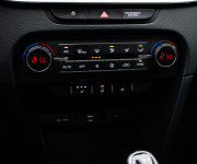 Kia Ceed SW 1.5 TGDi Silver, 1. Majiteľ, Navi, Kamera, connect, sezónne prezutie