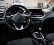 Kia Ceed SW 1.5 TGDi Silver, 1. Majiteľ, Navi, Kamera, connect, sezónne prezutie