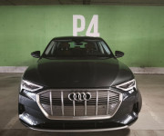 Audi e-tron e-tron 55