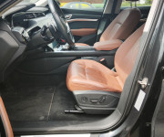 Audi e-tron e-tron 55