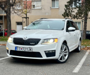 Škoda Octavia Combi 2.0 TDI DPF RS DSG