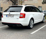 Škoda Octavia Combi 2.0 TDI DPF RS DSG