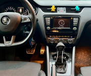 Škoda Octavia Combi 2.0 TDI DPF RS DSG