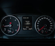 Volkswagen Caravelle 2.0TDi, 110kW, M6, 9 - miestne