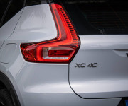 Volvo XC40 P8 Twin motor AWD, El. ťažné, Harman Kardon, Asistenti, DPH